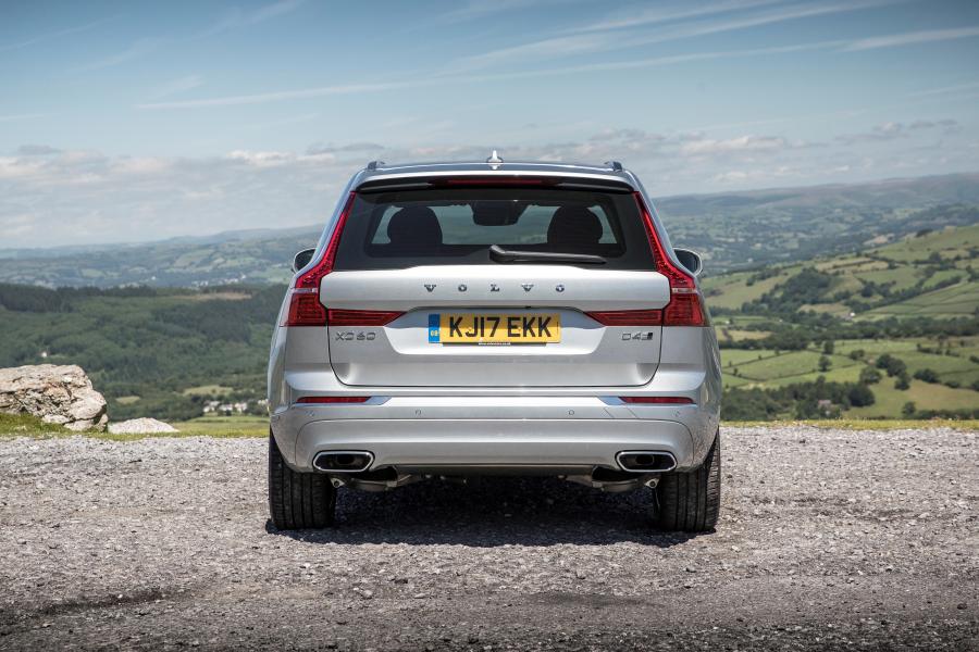  Volvo XC60 D5 R-Deisgn 2017 года  (UK) (фото 59 из 82)